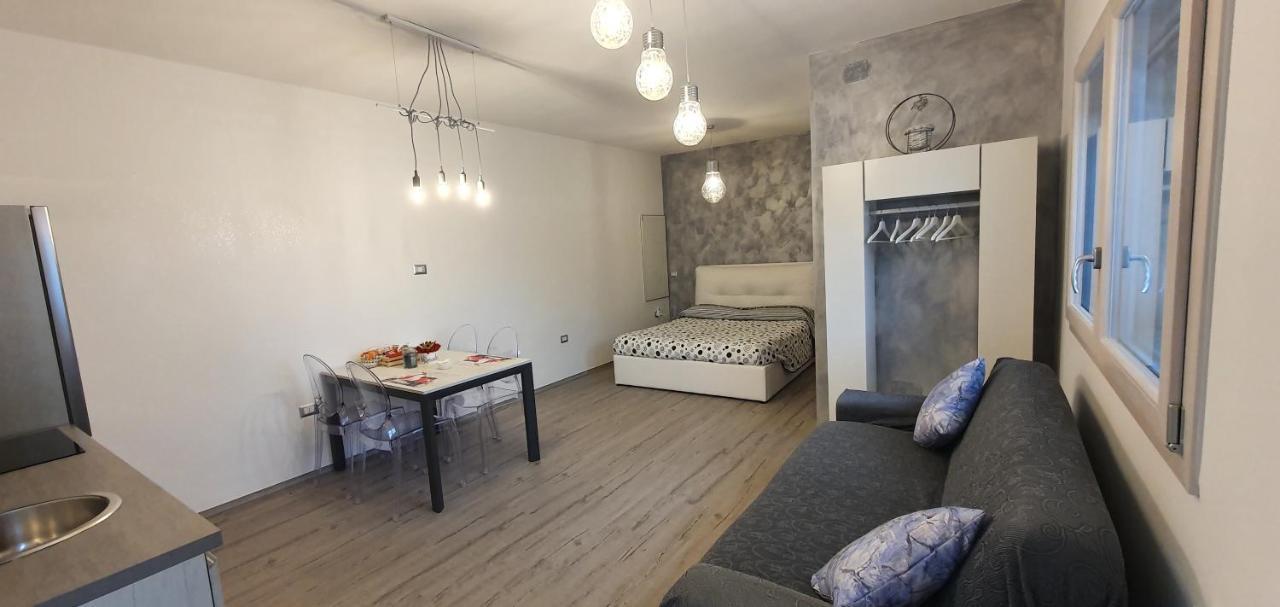 מטרה La Casetta Tra Sassi E Ulivi B&B מראה חיצוני תמונה