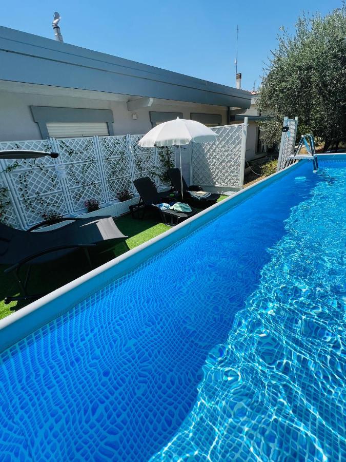 מטרה La Casetta Tra Sassi E Ulivi B&B מראה חיצוני תמונה